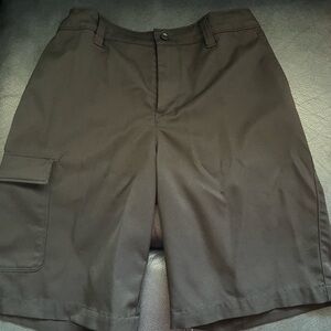 Under Armour Men's Dark Cargo Shorts